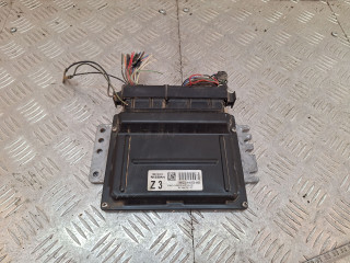 блок управления двигателем Nissan Almera Tino V10 2003, минивэн, MEC32410