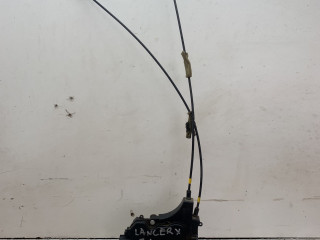 замок двери передней левой Mitsubishi Lancer 10 поколение (2007 - 2010)