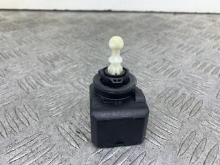 корректор фар Mercedes-Benz Sprinter 2 поколение (W906) (2006 - 2014)