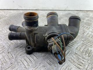 корпус термостата Volkswagen Polo 2 поколение 1990, 1.0 л., бензин, 030121117, 030121121