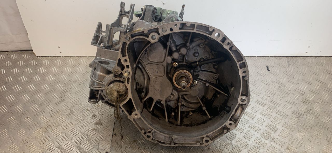 КПП механическая (МКПП) Renault Scenic 2 поколение 2005, 1.9 л., дизель, МКПП, синий, минивэн, передний привод, 8200128325, A395972, CEND0000 - фото №1