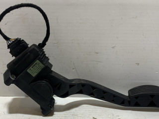 педаль Alfa Romeo 147 1 поколение 2002, 2.0 л., AR 32310, бензин, МКПП, черный, хетчбэк 5 дв., передний привод, 01220521381, 0281002380, 282601595