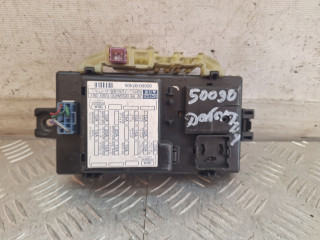 блок предохранителей Daihatsu Sirion 1 поколение M100 [рестайлинг] 2002, 8260097405