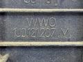 диффузор вентилятора Volkswagen Bora 1 поколение 1J2 (1998 - 2005), черный, седан, передний привод, 1J0121207M - фото №9