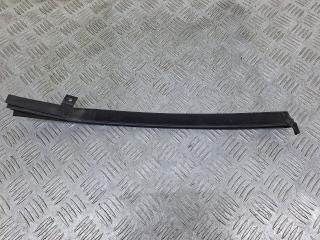 направляющая стекла задней левой Skoda Octavia 1 поколение (A4) [рестайлинг] 1U 2010, 1.9 л., AXR, дизель, 5МКПП, красный, хетчбэк 5 дв., передний привод