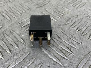 реле (прочие) Chrysler Voyager 4 поколение 2004, 2.5 л., ENJ, дизель, МКПП, темно-синий, минивэн, передний привод, 21911C, 05269988AA, 3310A3