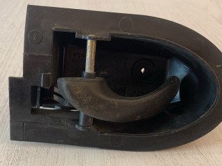 ручка внутренняя задняя левая Ford Fiesta 4 поколение (1996 - 2000), 96FGA22601AF