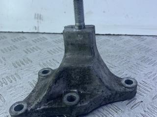 подушка крепления КПП Ford Mondeo 3 поколение [рестайлинг] 2006, 2.0 л., дизель, МКПП, синий, универсал, передний привод, 3S717M125CA