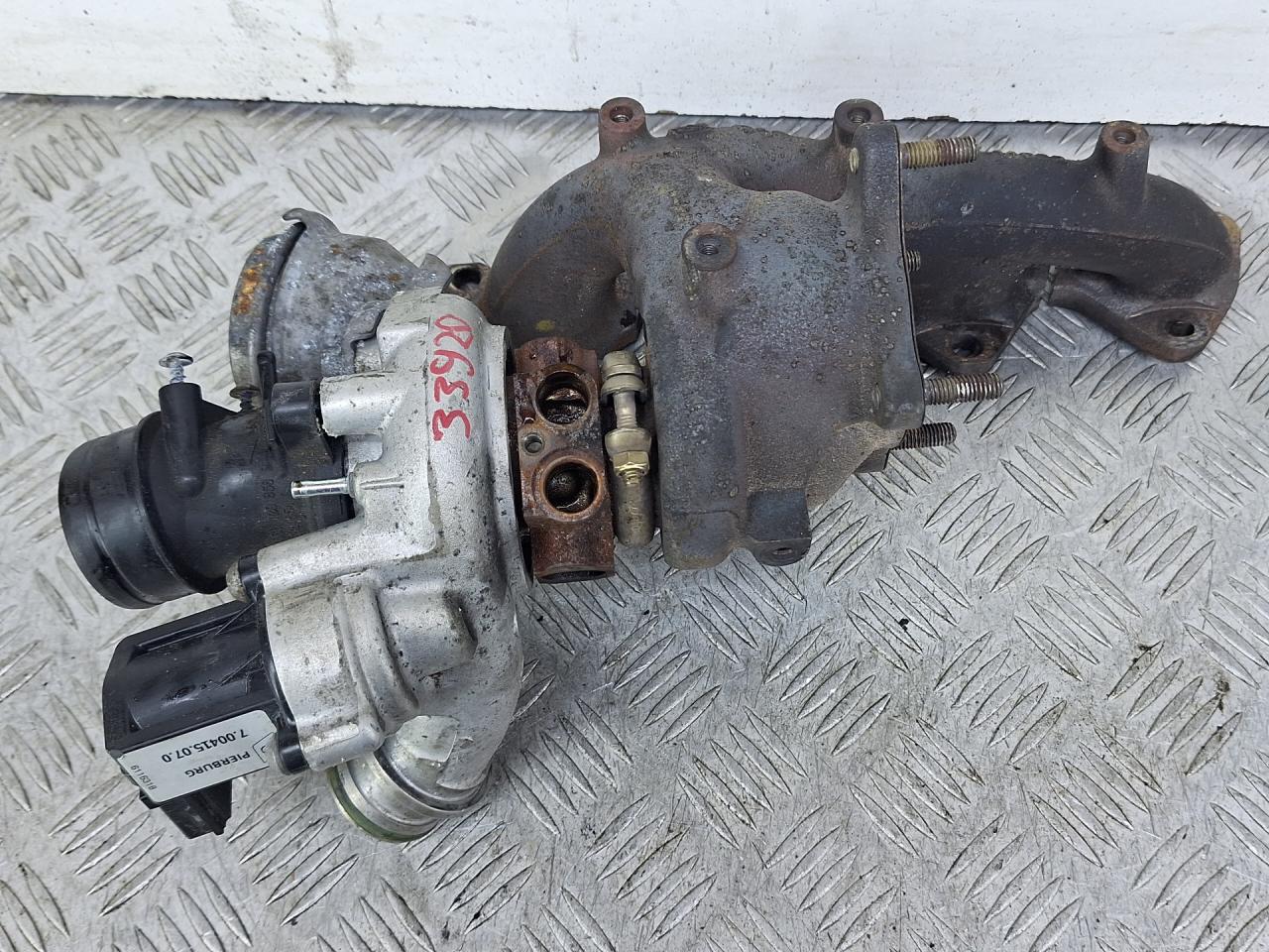 турбина Volkswagen Golf 5 поколение 2007, 1.4 л., CAXA, бензин, 6МКПП, серый, универсал, передний привод, 03C145701N, 4937301001 - фото №1