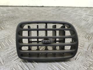 дефлектор обдува салона Renault Scenic 1 поколение [рестайлинг] 2002, 1.6 л., K4M 700, бензин, МКПП, серебро, минивэн, передний привод, 223867