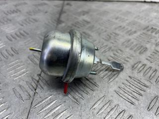 моторчик заслонки печки Ford Mondeo 1 поколение 1994, 1.8 л., бензин, МКПП, черный, хетчбэк 5 дв., передний привод