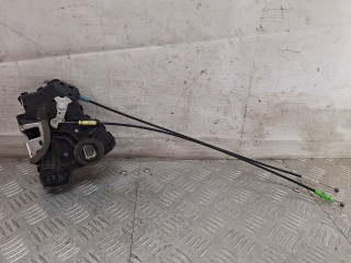 замок двери передней правой Toyota RAV4 3 поколение (XA30) 2008, 6051010