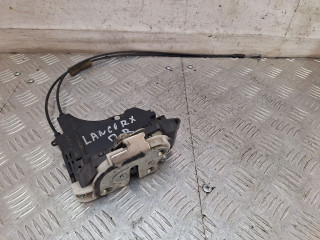 замок двери передней правой Mitsubishi Lancer 10 поколение 2010