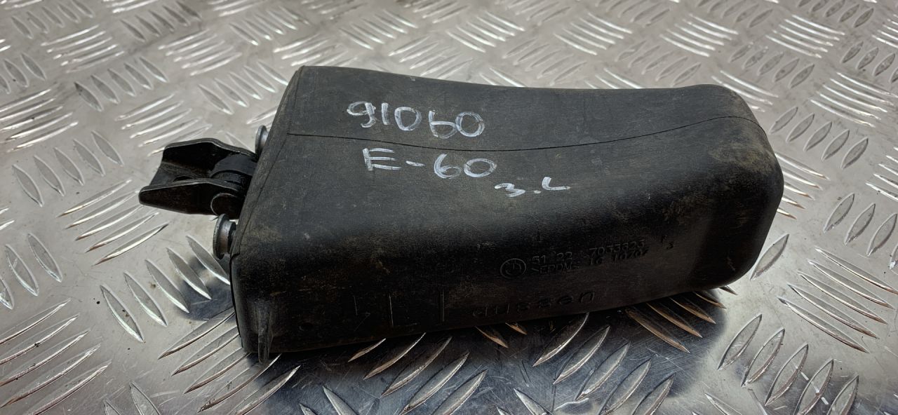 ограничитель открывания двери BMW 5 серия E60/E61 2006, 2.5 л., M54 B25 (256S3), бензин, МКПП, серый, универсал, задний привод, 51227033623 - фото №1