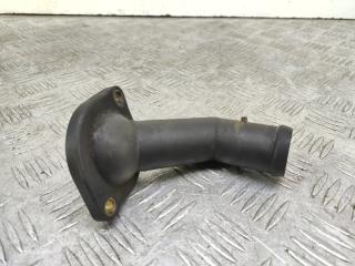 фланец (тройник) системы охлаждения Volkswagen Golf 4 поколение (1997 - 2006), 06A121121C