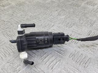 насос (моторчик) омывателя стекла Volkswagen Golf 7 поколение [рестайлинг] (2017 - 2019), 1.5 л., DACA, бензин, универсал, 1K6955651