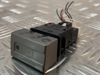 кнопка обогрева заднего стекла Nissan X-Trail T30 [рестайлинг] (2004 - 2007), 06016