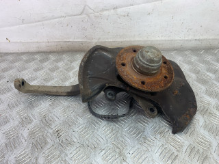 кулак поворотный левый Mercedes-Benz SLK-Класс R170 2000, 2.0 л., M 111.958, бензин, АКПП, черный, кабриолет, задний привод