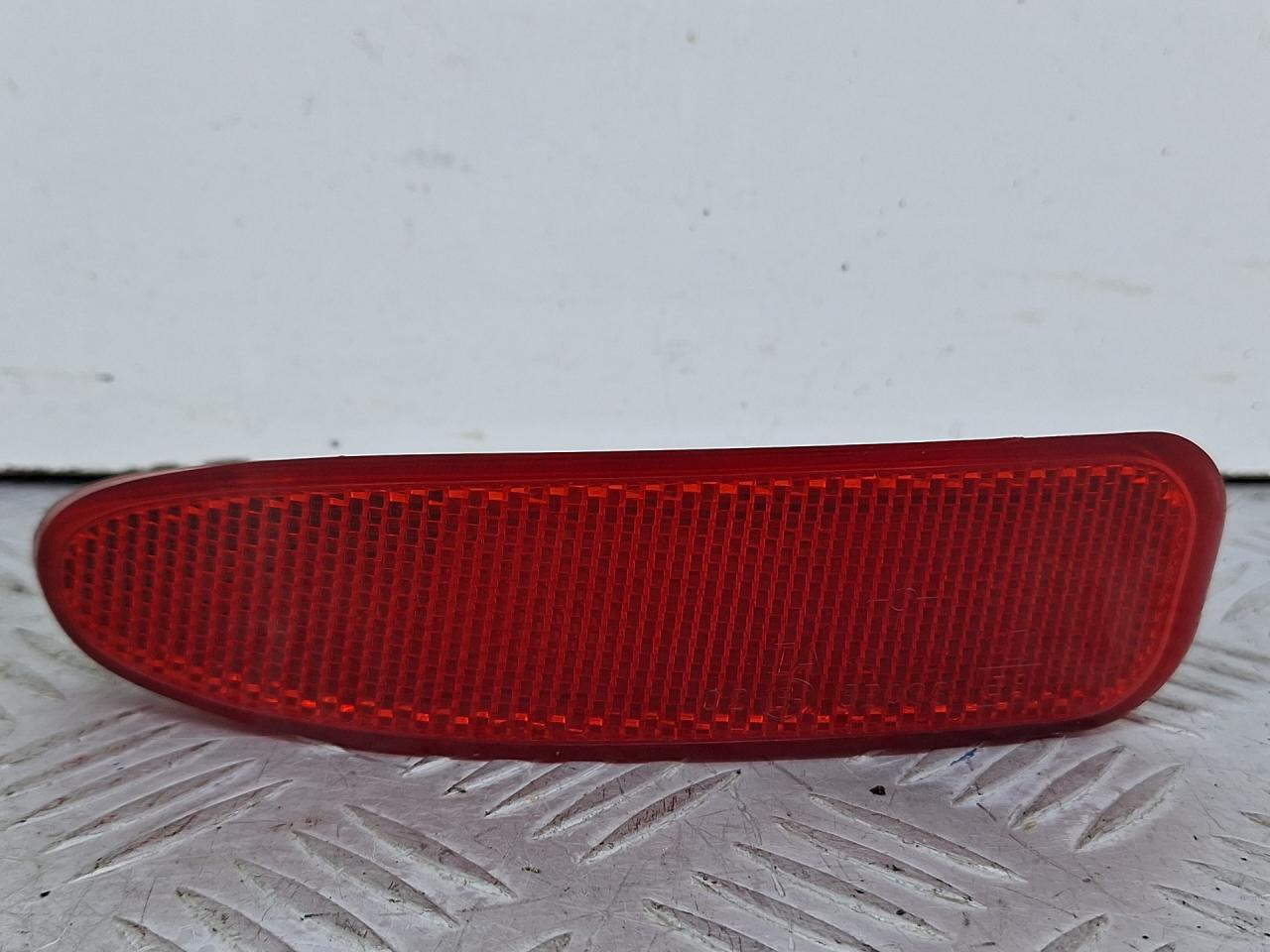 отражатель левый Fiat Marea 1 поколение (1996 - 2001), 46425297 - фото №1