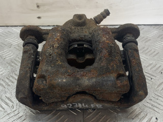 суппорт передний правый BMW 1 серия E81/E82/E87/E88 2006, 1.6 л., N45 B16 A, бензин, МКПП, хетчбэк 5 дв., задний привод