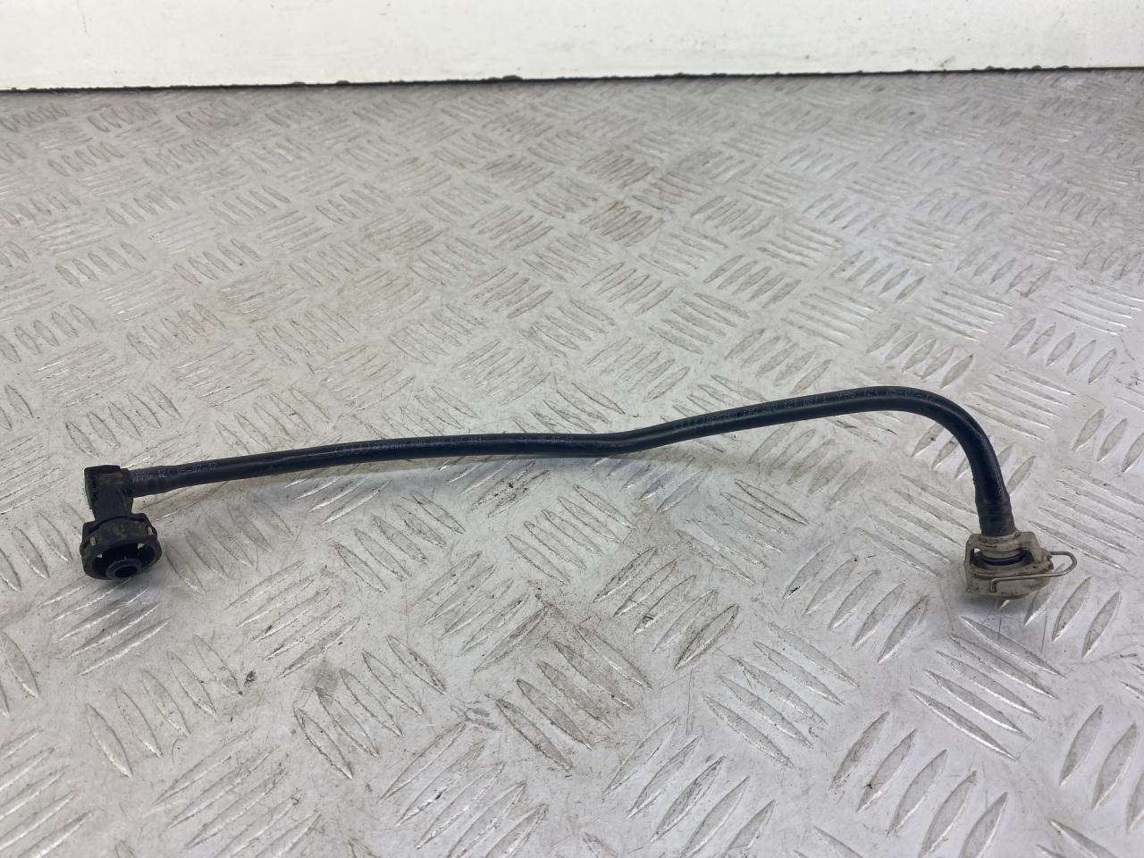 трубка вакуумная Audi A4 B9 2017, 1.4 л., CVNA, бензин, 6МКПП, темно-синий, универсал, передний привод, 8W0121081L - фото №1