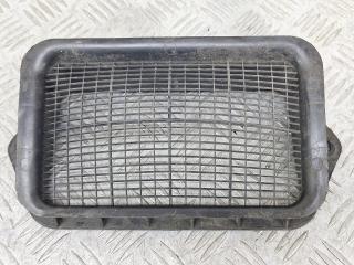 воздухозаборник Volkswagen Passat B6 2009, 1.4 л., CAXA, бензин, 6МКПП, голубой, универсал, передний привод, 1K0815479B