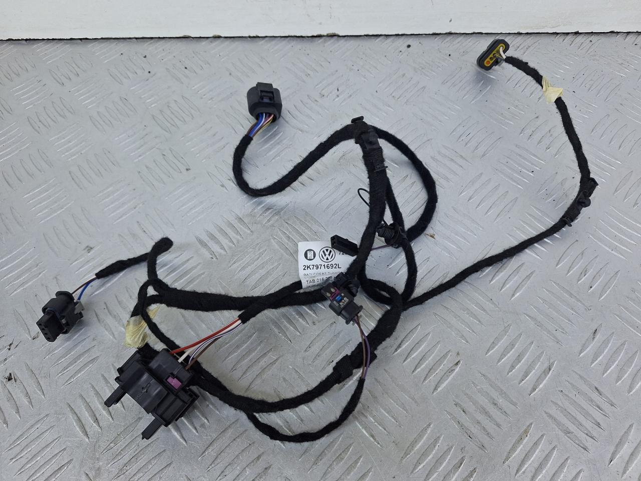 дверная проводка Volkswagen Caddy 5 поколение 2022, бежевый, фургон, передний привод, 2K7971692L - фото №1