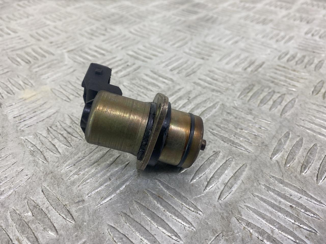 pегулятор давления топлива Lancia Thesis 1 поколение 2005, 2.4 л., 841 D.000, бензин, МКПП, темно-синий, седан, передний привод, 46478201 - фото №1