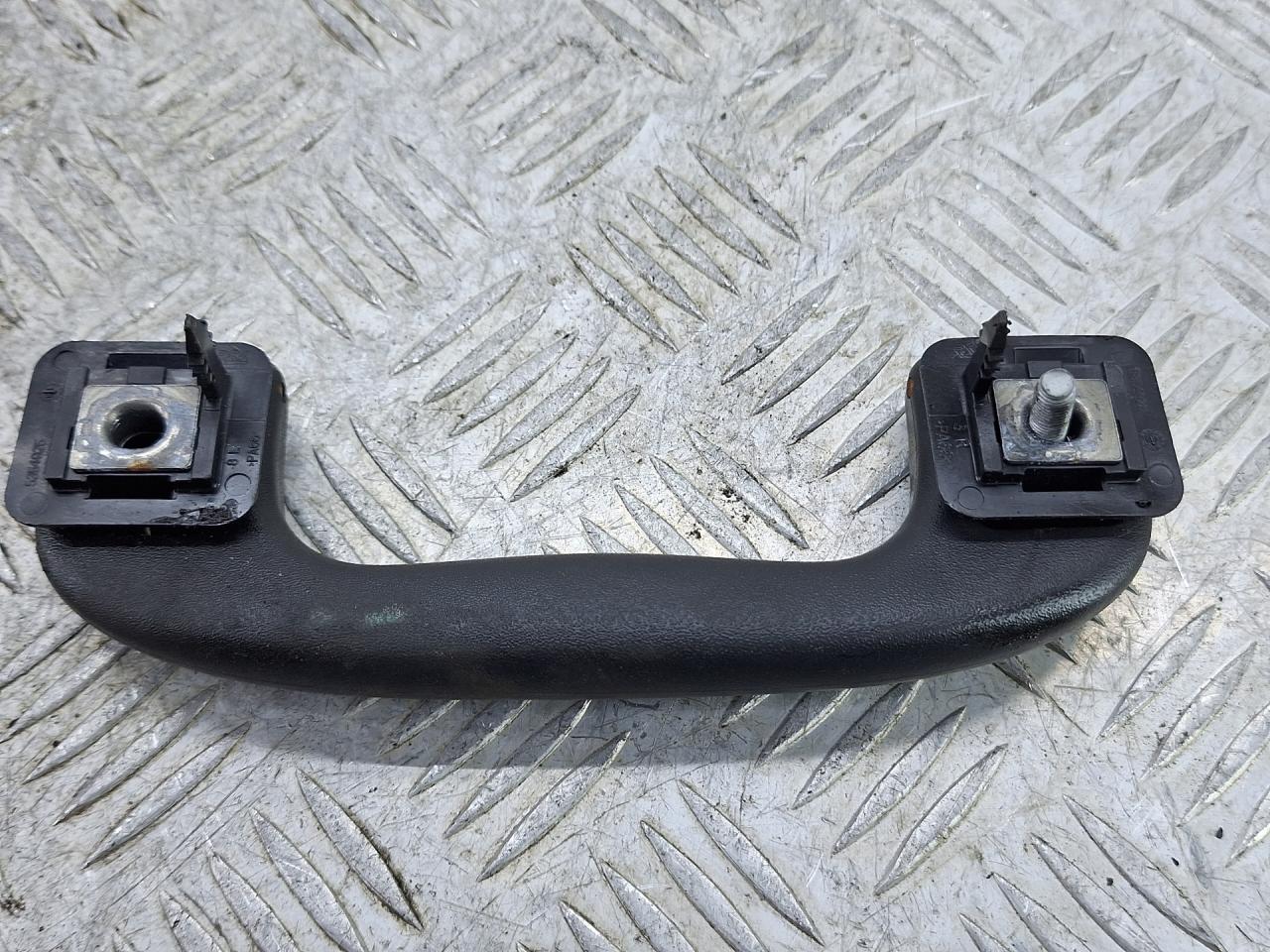 ручка внутренняя потолочная Opel Insignia 2 поколение (B) 2018, 2.0 л., дизель, АКПП, белый, хетчбэк 5 дв., полный привод, 5354926 - фото №1