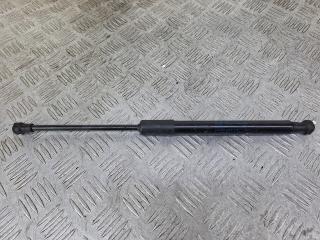 амортизатор капота Audi A4 B9 2017, 1.4 л., CVNA, бензин, 6МКПП, темно-синий, универсал, передний привод, 8W0823359B