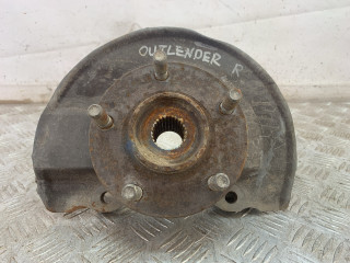 кулак поворотный правый Mitsubishi Outlander 1 поколение (2001 - 2008), 2.4 л., бензин