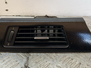 дефлектор обдува салона BMW 3 серия E90/E91/E92/E93 [рестайлинг] 2008, 2.0 л., N46 B20 A, бензин, МКПП, седан, 6422912329702