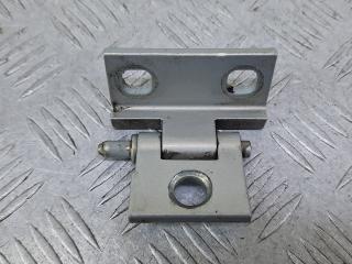 петля двери Volvo V70 2 поколение 2001, 2.4 л., B 5244 T3, бензин, АКПП, серебро, универсал, полный привод