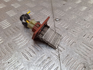 сопротивление печки Kia Sorento 1 поколение (2002 - 2006)