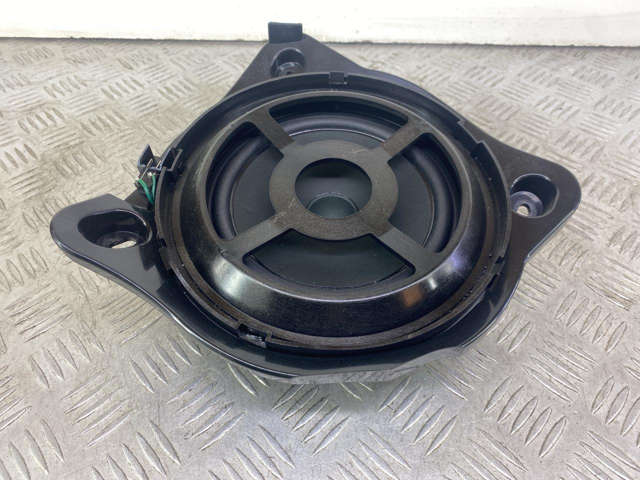 динамик Mercedes-Benz E-Класс W213/S213/C238/A238 (2016 - 2020), 2.0 л., OM 654.920, дизель, АКПП, серый, седан, задний привод, A2058201602Q2 - фото №1