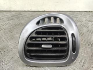 дефлектор обдува салона Citroen Xsara Picasso 1 поколение [рестайлинг] 2009, 1.6 л., NFU (TU5JP4), бензин, МКПП, кофейный, минивэн, передний привод, 9631280177, F425136, 9512M070