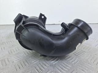 патрубок воздушного фильтра Mercedes-Benz C-Класс W203/S203/CL203 W203.046 2003, 1.8 л., M 271.946, бензин, АКПП, серебро, седан, задний привод, A2710900629