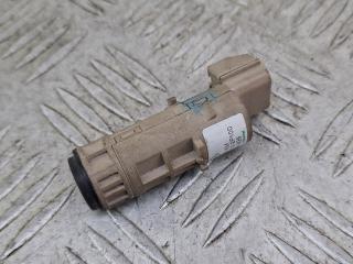 парктроник задний Kia Sorento 2 поколение (2009 - 2012), 957002P100