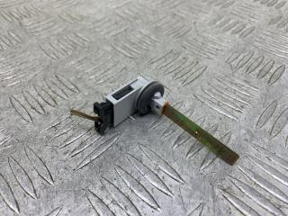 датчик температуры SEAT Altea 1 поколение [рестайлинг] 5P 2012, 1.6 л., CAYC, дизель, робот, серый, минивэн, передний привод, 4B0820539