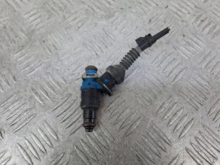 форсунка Audi A4 B5 1997, 1.6 л., AHL, бензин, МКПП, универсал, 06B133551