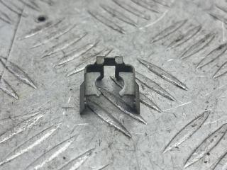 крепление форсунки Peugeot 406 1 поколение [рестайлинг] 2001, 3.0 л., бензин, МКПП, синий, универсал, передний привод