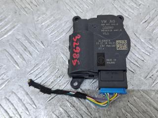 моторчик заслонки печки Volkswagen Golf 7 поколение [рестайлинг] (2017 - 2019), 1.5 л., DACA, бензин, универсал, 2Q0907511G