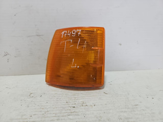 поворотник левый Volkswagen Transporter T4 1995, 701953049