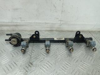 топливная рампа Ford Ka 1 поколение 2001, 1.3 л., бензин, МКПП, желтый, хетчбэк 3 дв., передний привод, 2012235