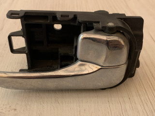 ручка внутренняя передняя правая Nissan Primera P11 (1996 - 2000)