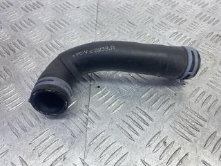 патрубок радиатора Skoda Yeti 1 поколение 2013, 2.0 л., CFHF, дизель, 6МКПП, серый, универсал, полный привод