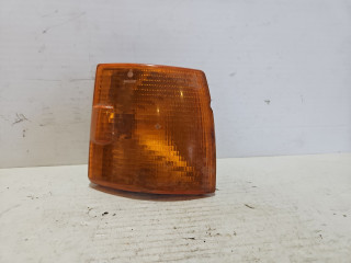 поворотник правый Volkswagen Transporter T4 1995, 701953050B