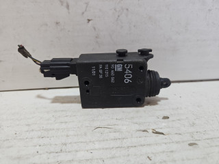 активатор замка багажника Opel Vectra B [рестайлинг] 2001, 1.8 л., Z 18 XE, бензин, МКПП, универсал, передний привод, 90460062, 1101215