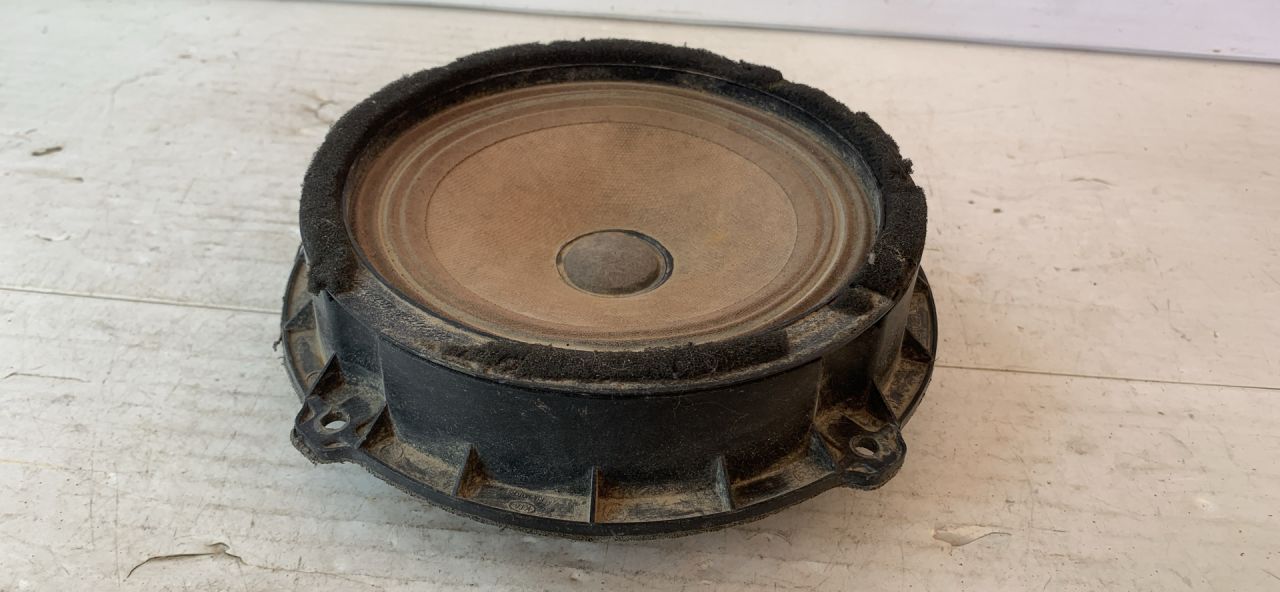 динамик двери Kia Ceed 2 поколение (2012 - 2015), 96340A2000 - фото №1