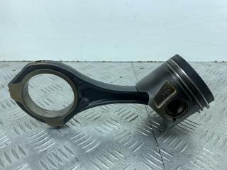 поршень Mercedes-Benz Sprinter 2 поколение [рестайлинг] (W906) W906 2014, 3.0 л., OM 642.896, дизель, белый, задний привод